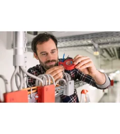Tesa Nastro in tela plastificato - xp perfect - rosso
