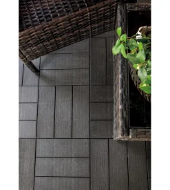 ArtPlast Fontane, Decorazioni E Pavimentazioni-Piastrella da esterno autoagganciante in polipropilene simil-legno marrone 563x563x13 mm